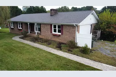 417 Fulton Avenue, Mount Airy, NC 27030 - Photo 26