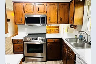 417 Fulton Avenue, Mount Airy, NC 27030 - Photo 14