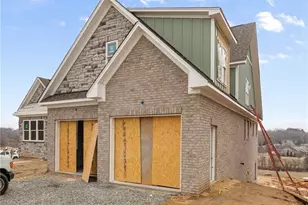 727 Royal Jasmine Ct, Winston-Salem, NC 27106 - Photo 2