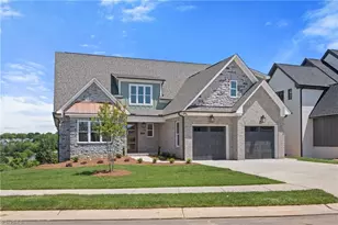 727 Royal Jasmine Ct, Winston-Salem, NC 27106 - Photo 2