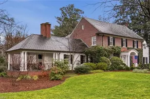 2801 Country Club Rd, Winston-Salem, NC 27104 - Photo 2