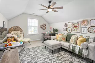 1072 Lobdale Ct, Burlington, NC 27215 - Photo 26