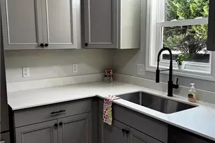 22 Sydney Ln, Asheville, NC 28806 - Photo 12