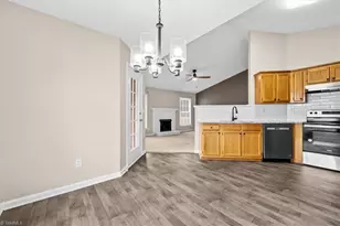 5190 Robin Ln, Randleman, NC 27317 - Photo 12