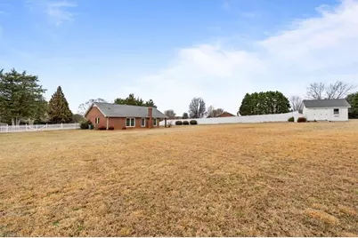 5190 Robin Lane, Randleman, NC 27317 - Photo 34