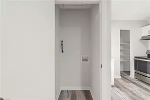 680 NE Amanda Pl, Winston-Salem, NC 27101 - Photo 18