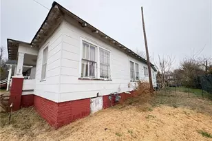 2439 Stockton St, Winston-Salem, NC 27127 - Photo 2