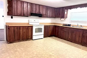 3619 Mineola St, Winston-Salem, NC 27107 - Photo 6