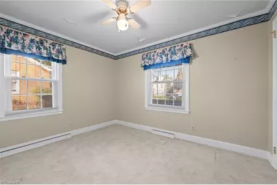 2009 Roanoke Drive, Greensboro, NC 27408 - Photo 16