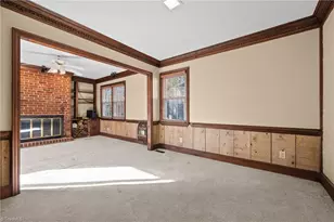 2009 Roanoke Dr, Greensboro, NC 27408 - Photo 24