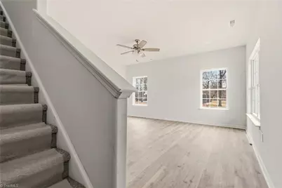 1707 Brockett Avenue, High Point, NC 27260 - Photo 4