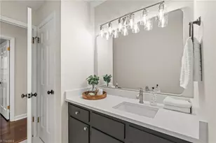 4109 Oak Hollow Dr, High Point, NC 27265 - Photo 34