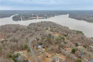 4109 Oak Hollow Dr, High Point, NC 27265 - Photo 44