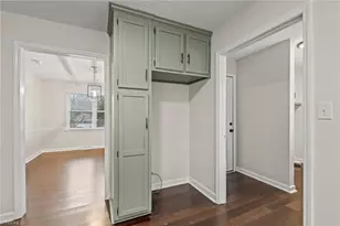 4109 Oak Hollow Dr, High Point, NC 27265 - Photo 16