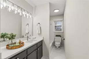 4109 Oak Hollow Dr, High Point, NC 27265 - Photo 32