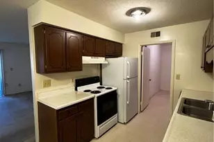 2200 Sunderland Rd, Winston-Salem, NC 27103 - Photo 4