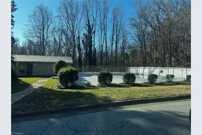 2200 Sunderland Road #135K, Winston-Salem, NC 27103 - Photo 18