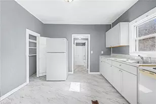 1206 E 21st St, Winston-Salem, NC 27105 - Photo 14