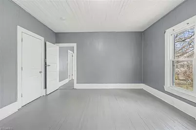 1206 E 21st Street, Winston-Salem, NC 27105 - Photo 8