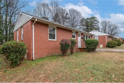 1616 Dunbar Street, Greensboro, NC 27401 - Photo 2