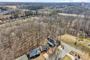 4682 Coltsfoot Rd, Greensboro, NC 27455 - Photo 32