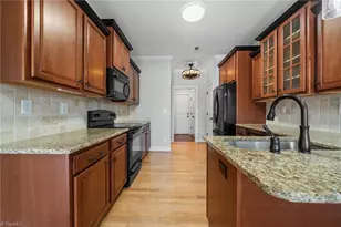 404 Suzanne Ln, Lexington, NC 27295 - Photo 8