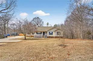 1401 Hoover Hill Rd, Asheboro, NC 27205 - Photo 10
