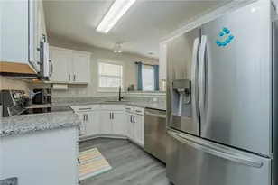 302 Geoffrey Way, Kernersville, NC 27284 - Photo 14