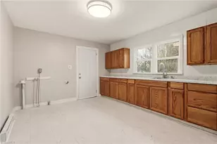 843 Ferndale Ave, Winston-Salem, NC 27107 - Photo 6