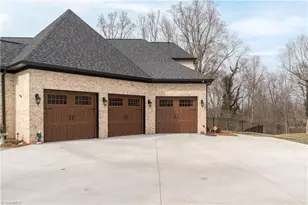 7955 Valley View Dr, Clemmons, NC 27012 - Photo 6