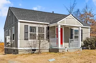 353 Austin St, Burlington, NC 27217 - Photo 2