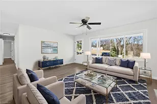 3562 Cherry Ln, Greensboro, NC 27405 - Photo 14