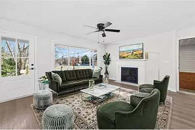 3562 Cherry Lane, Greensboro, NC 27405 - Photo 16