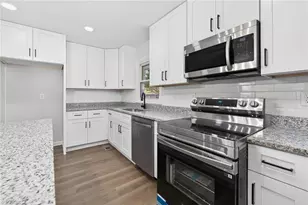 3562 Cherry Ln, Greensboro, NC 27405 - Photo 10