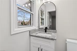 3562 Cherry Ln, Greensboro, NC 27405 - Photo 28