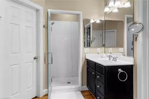 1096 Corner Rd, Pinnacle, NC 27043 - Photo 22