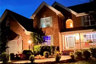 2431 Tweedmore Ct, High Point, NC 27265 - Photo 2