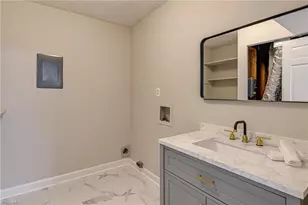 4502 Bromley Dr, Greensboro, NC 27406 - Photo 22