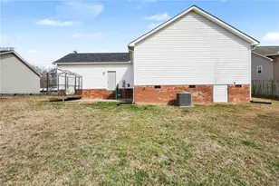 323 Jarrett Rd, Thomasville, NC 27360 - Photo 24