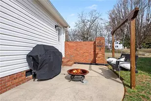 323 Jarrett Rd, Thomasville, NC 27360 - Photo 22