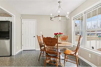 323 Jarrett Road, Thomasville, NC 27360 - Photo 8