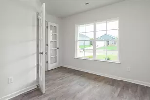 409 Jack Pine St, Thomasville, NC 27360 - Photo 8