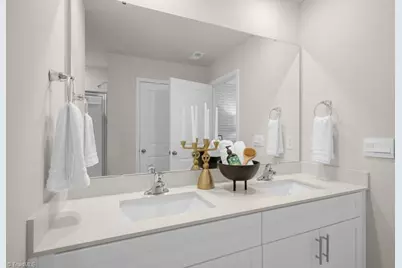 409 Jack Pine Street, Thomasville, NC 27360 - Photo 32