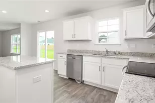 409 Jack Pine St, Thomasville, NC 27360 - Photo 18