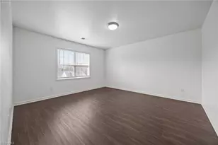 606 3 Oaks Dr, High Point, NC 27265 - Photo 18