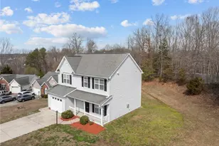 606 3 Oaks Dr, High Point, NC 27265 - Photo 34