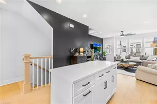 1130 Pegram Crossing, Charlotte, NC 28205 - Photo 2