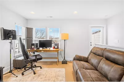 1130 Pegram Crossing, Charlotte, NC 28205 - Photo 24