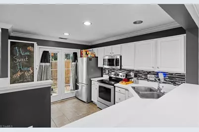 5044 Bartholomews Lane, Greensboro, NC 27407 - Photo 8