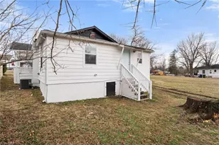 821 Moravia St, Winston-Salem, NC 27107 - Photo 22